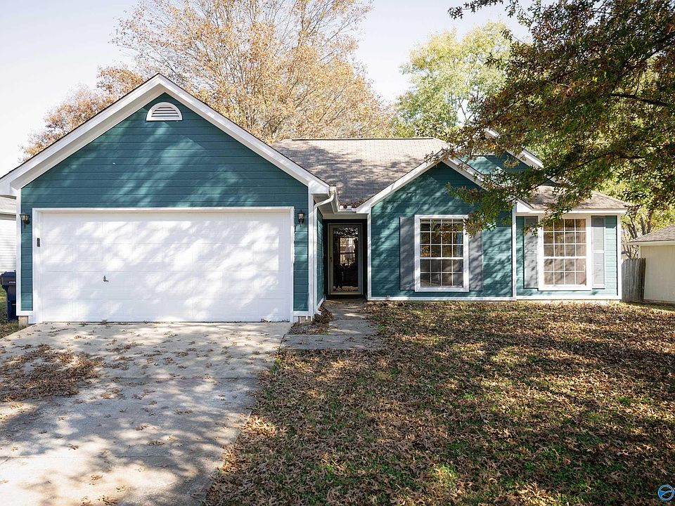 1st image of 210 Cypress Creek Dr