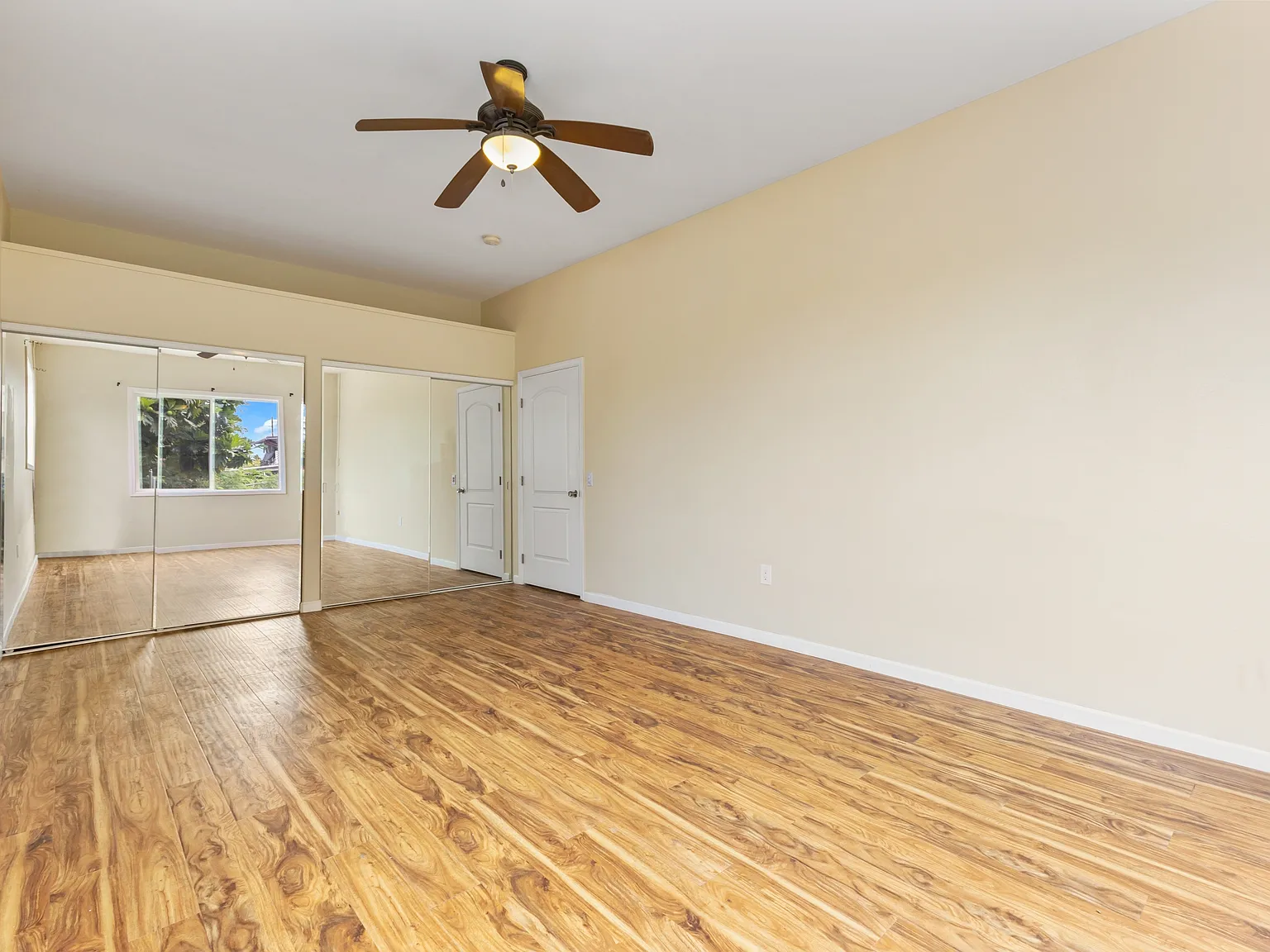 94-1088 Farrington Highway - 1 — Photo 3