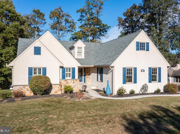 404 Stuben Dr, Elverson, PA 19520