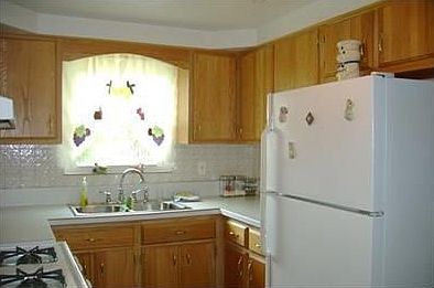 3rd image of 236 S Tuxedo Dr