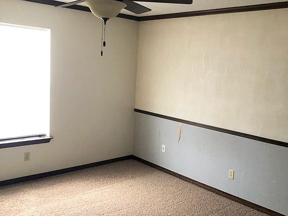 4th image of 11093 Amber Dr APT B1