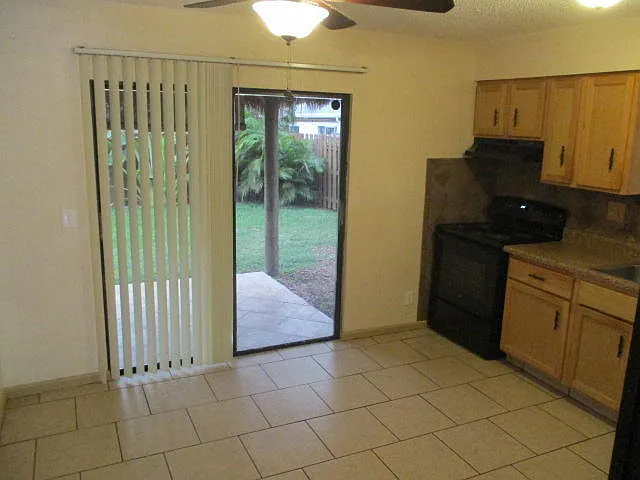 9079 E Highland Pines Dr — Photo 3