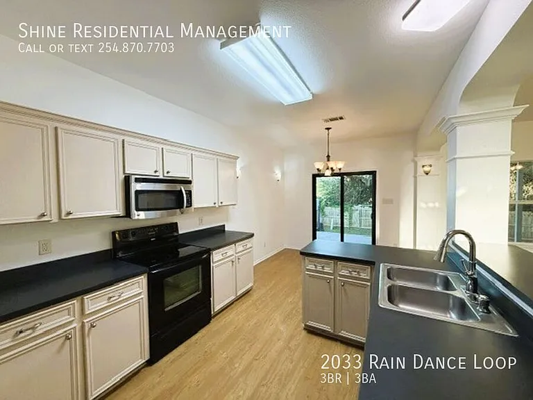 2033 Rain Dance Loop — Photo 17