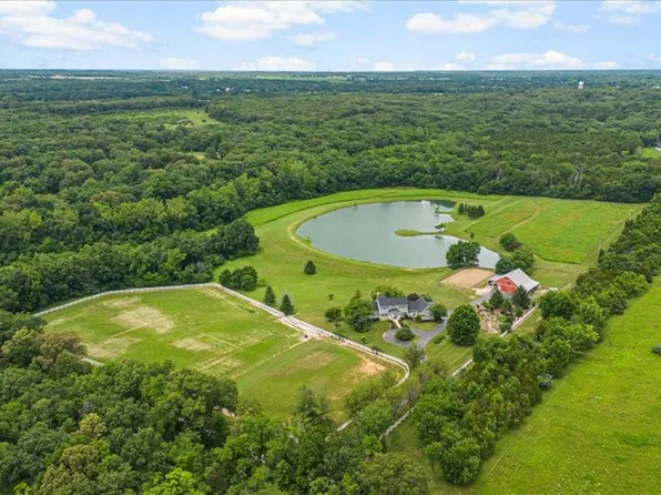 2175 Oberhelman Rd, Foristell, MO 63348
