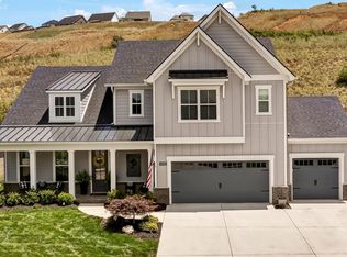 1938 English Ivy Ln, Knoxville, TN 37932