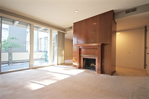4th image of 2101 Carlmont Dr APT 112