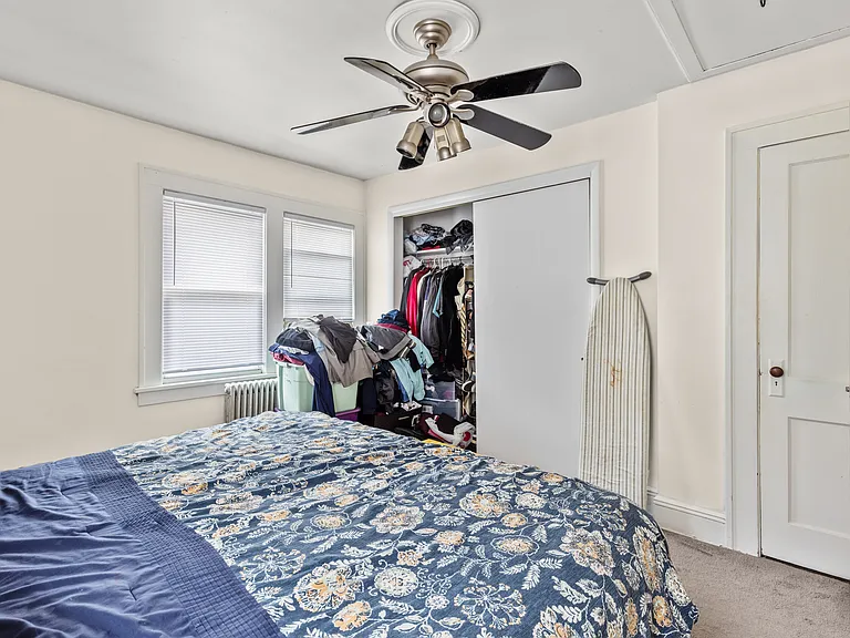 139 Van Ave — Photo 9