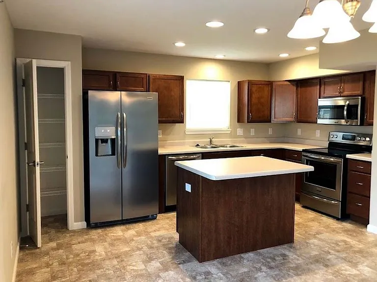 3303 Osborne Dr — Photo 3