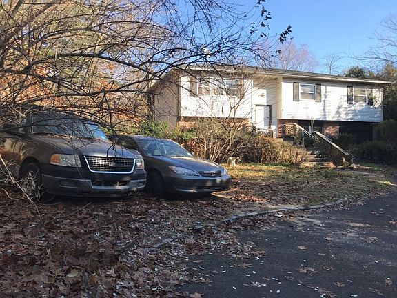 3rd image of 137 Swezey Dr