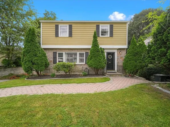 33 Treadwell Place, Yonkers, NY 10710