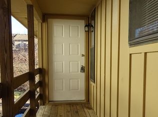16602 E 28th Pl APT B, Independence, MO 64055