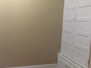 7120 67th Pl APT 3, Glendale, NY 11385