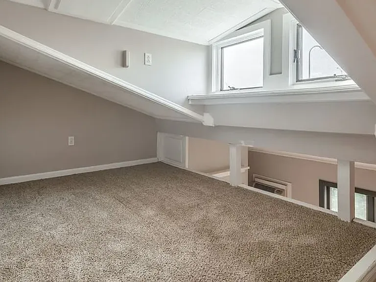 2553 Salmon St — Photo 11