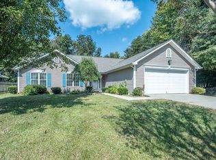 6310 Birch Pond Rd, Greensboro, NC 27410