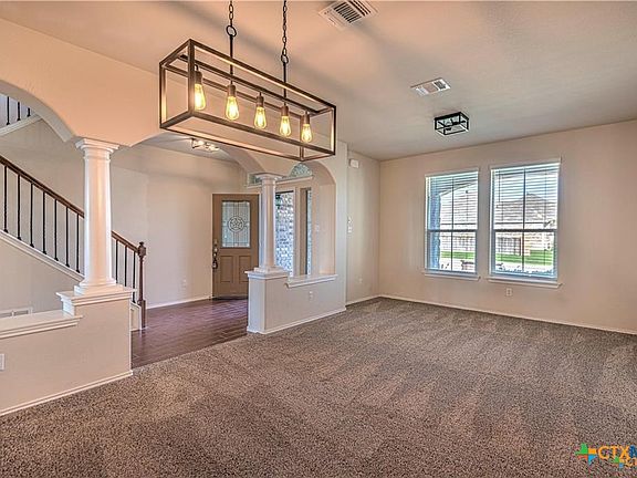 4th image of 9207 Lake Pointe Dr