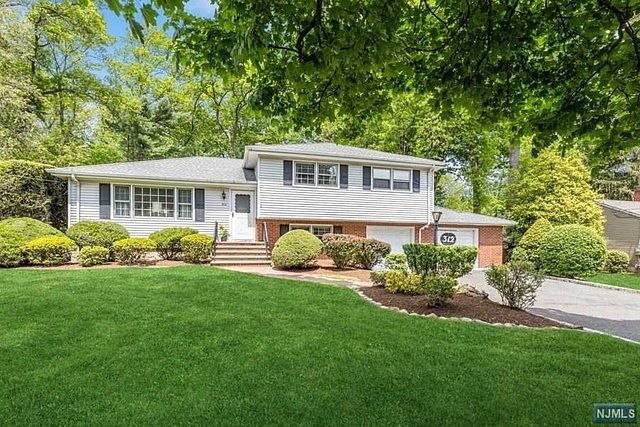 312 Ell Rd, Hillsdale, NJ 07642 | Zillow