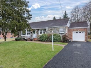 182 Springfield Ave, Berkeley Heights, NJ 07922