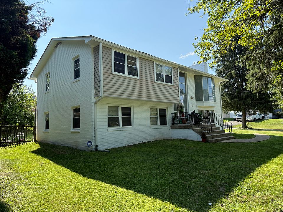 2nd image of 7207 Temple Hill Rd