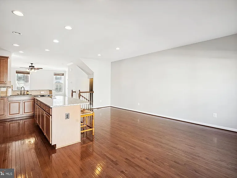 7106 Santa Cruz Pl — Photo 11