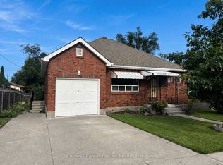 792 Curtis Rd, Peterborough, ON K9H2E7