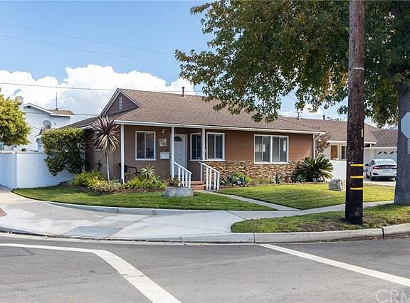 2nd image of 21728 Palos Verdes Blvd