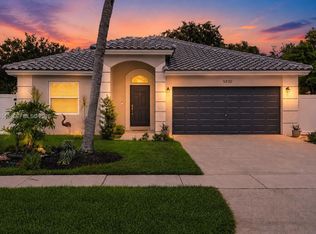 5830 SW 102nd Ave, Cooper City, FL 33328