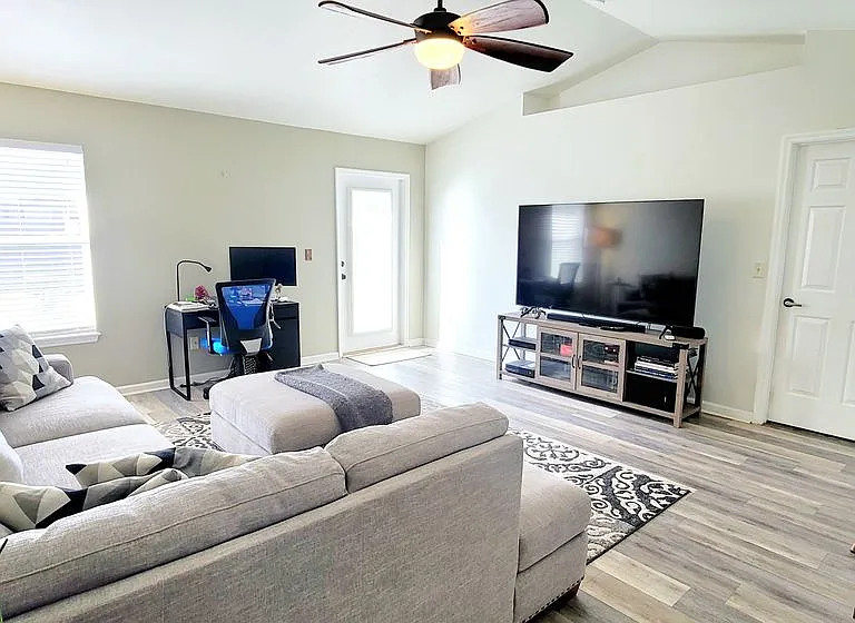 11155 Stanley Steamer Ln — Photo 5