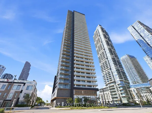7895 Jane St, Vaughan, ON