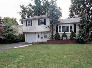 2350 Laurana Rd, Union, NJ 07083