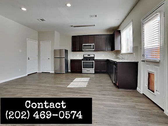 3rd image of 5814 Oxley River Cir