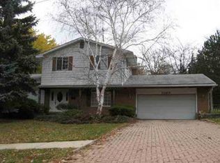 11411 Kingsley Dr, Grand Blanc, MI 48439