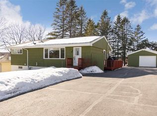 211 Oak Bend Dr, Duluth, MN 55811