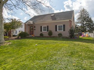 102 S Cedar Hollow Rd, Paoli, PA 19301