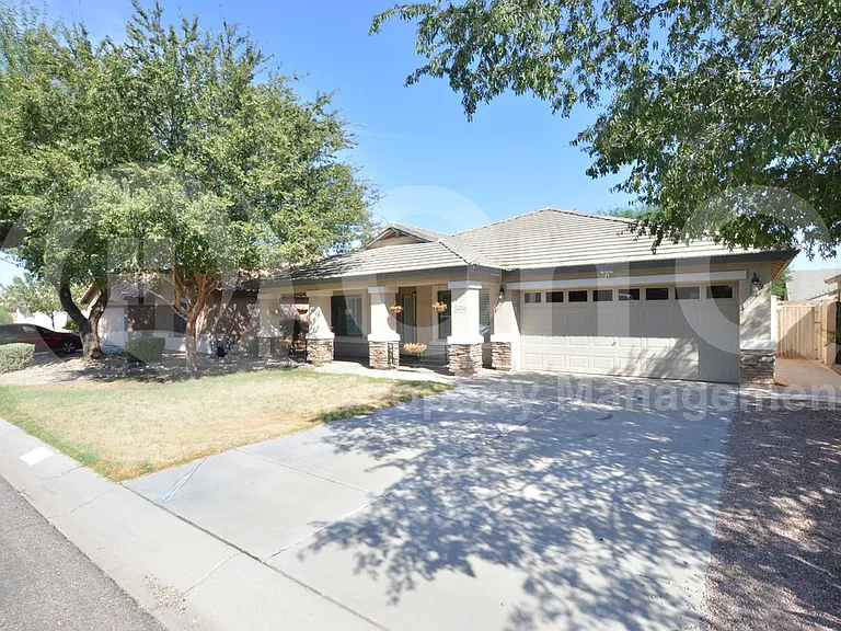 29979 N Maravilla Dr — Photo 24