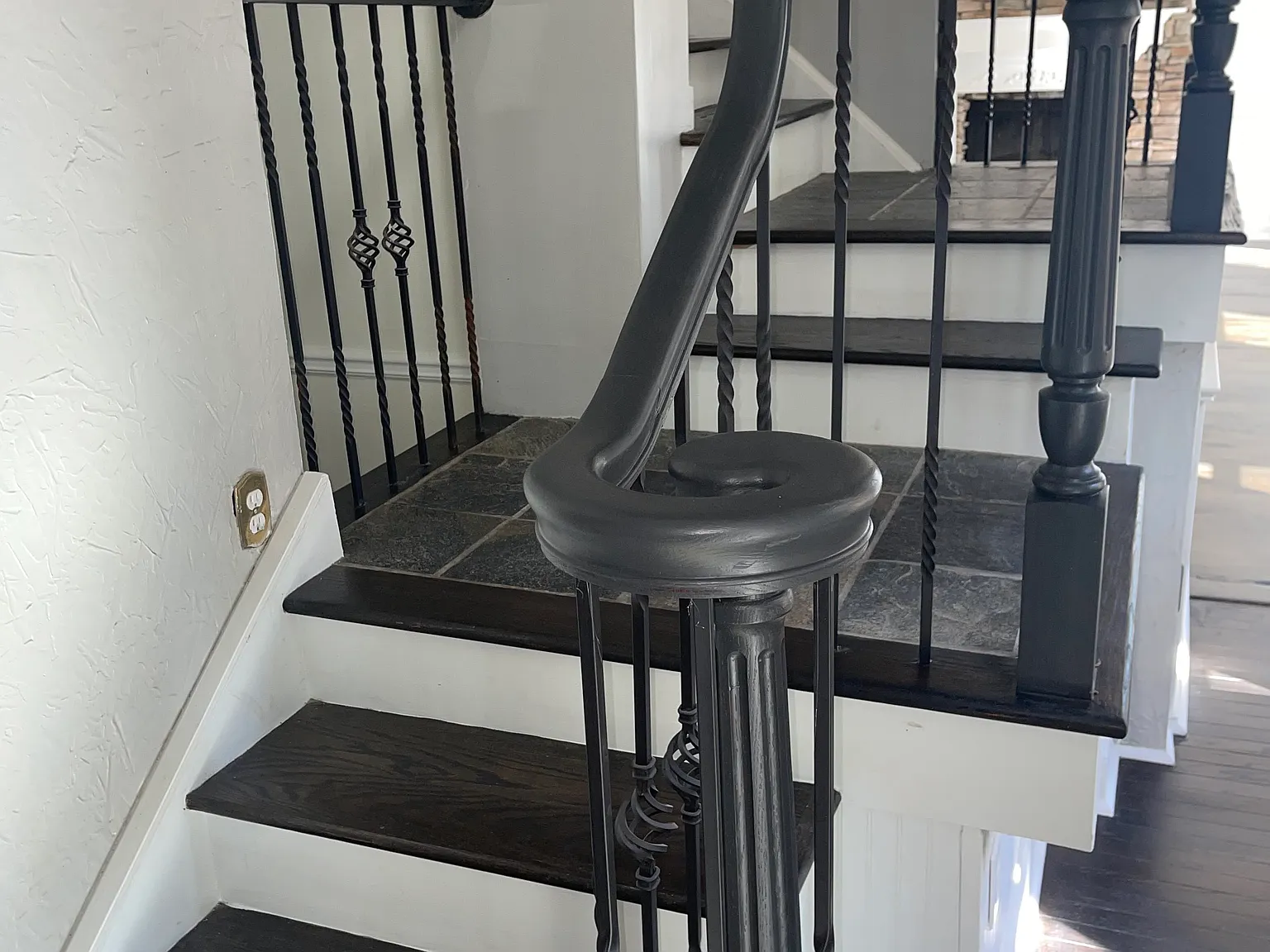 6 bed, 4093 sqft, $4,500 — Photo 4