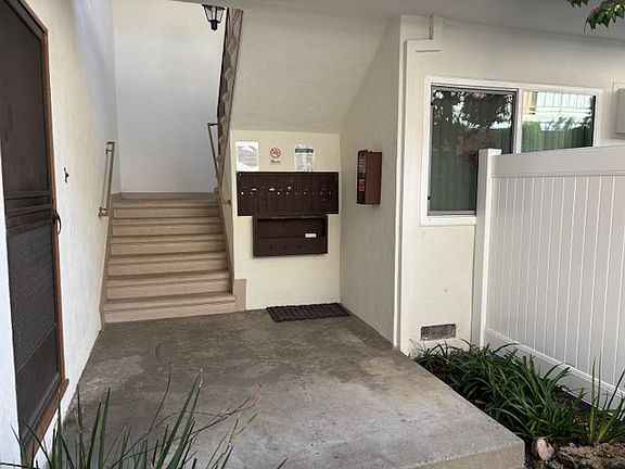 2nd image of 71 N Wilson Ave APT 15