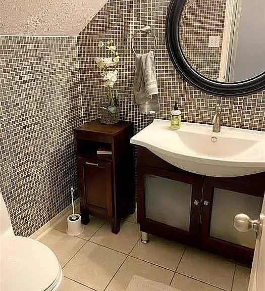 12503 Merit Way Ct — Photo 16