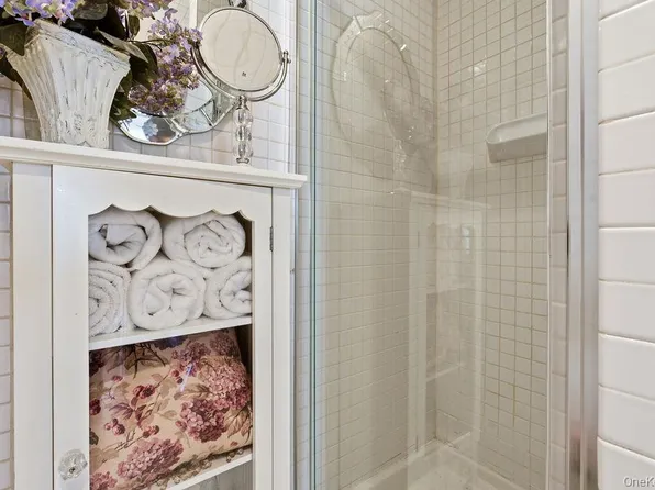 163-15 84th Street image 7 of 32