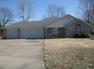 432 S Hemlock Ave, Springfield, MO 65802