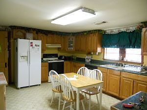 2nd image of 10596 Us Highway 64 W