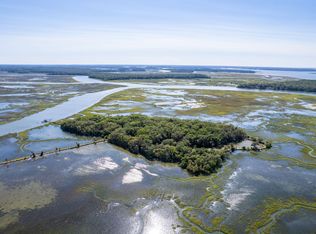 101 Kingston Key Rd, Saint Helena Island, SC 29920