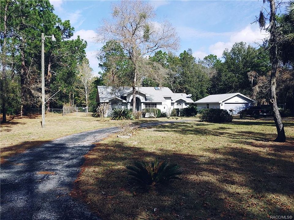 1st image of 9929 W Pinespring Ct