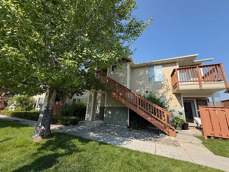 825 Forestglen Dr #7E