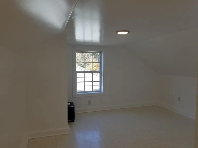 501 Harding St — Photo 9