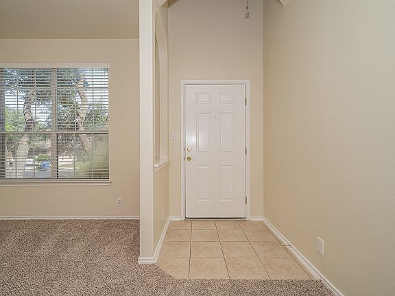 3rd image of 17019 Ashbury Ldg