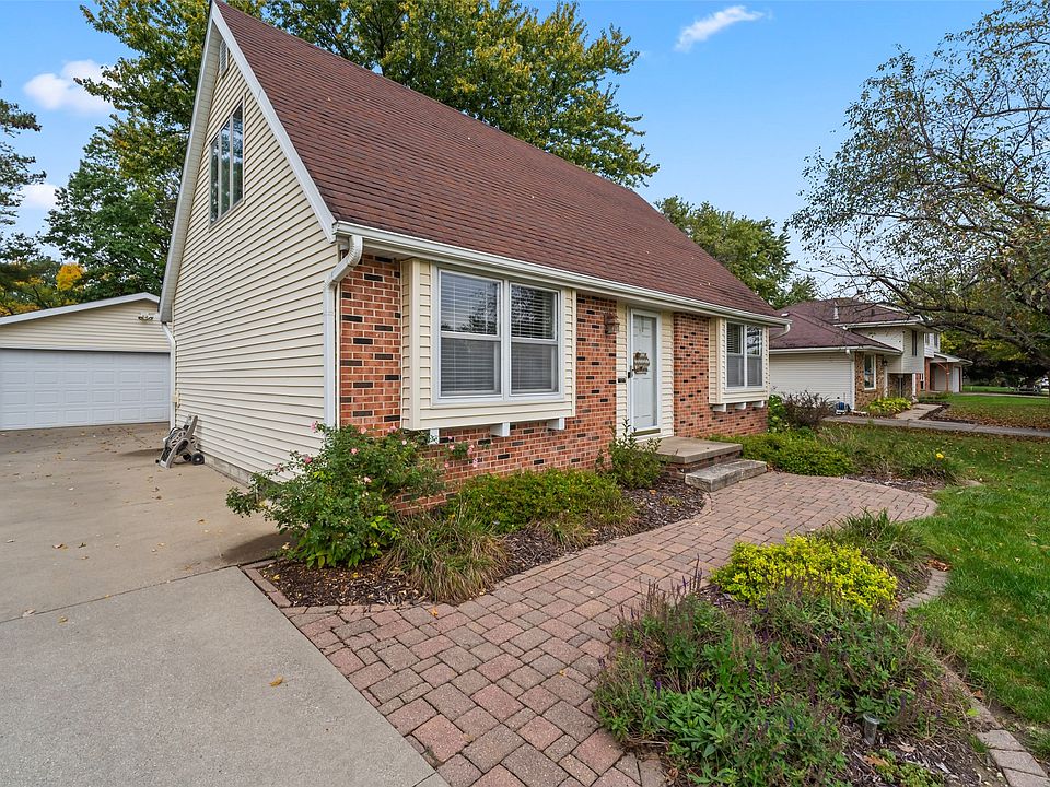 1st image of 2222 Camelot Ct