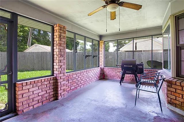 16 Parlange Dr — Photo 20
