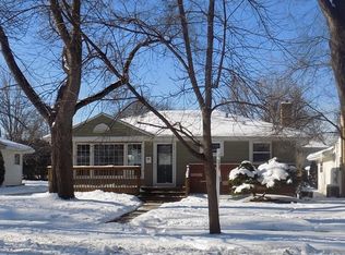 230 Parkside Ave, Itasca, IL 60143