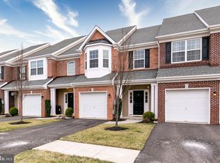 15 Adirondack Blvd, Hamilton, NJ 08619