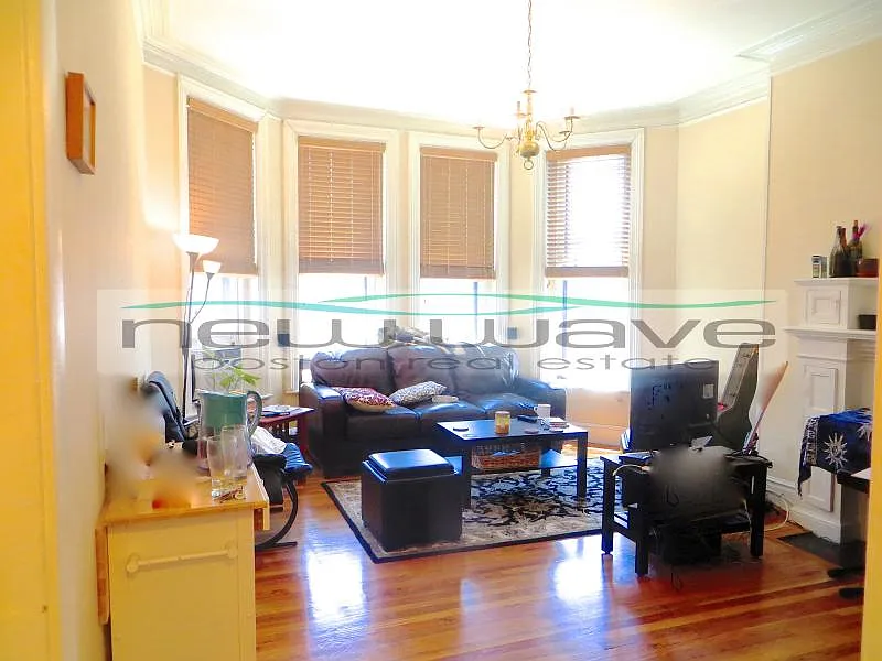 1 bed, 500 sqft, $2,900 — Photo 3